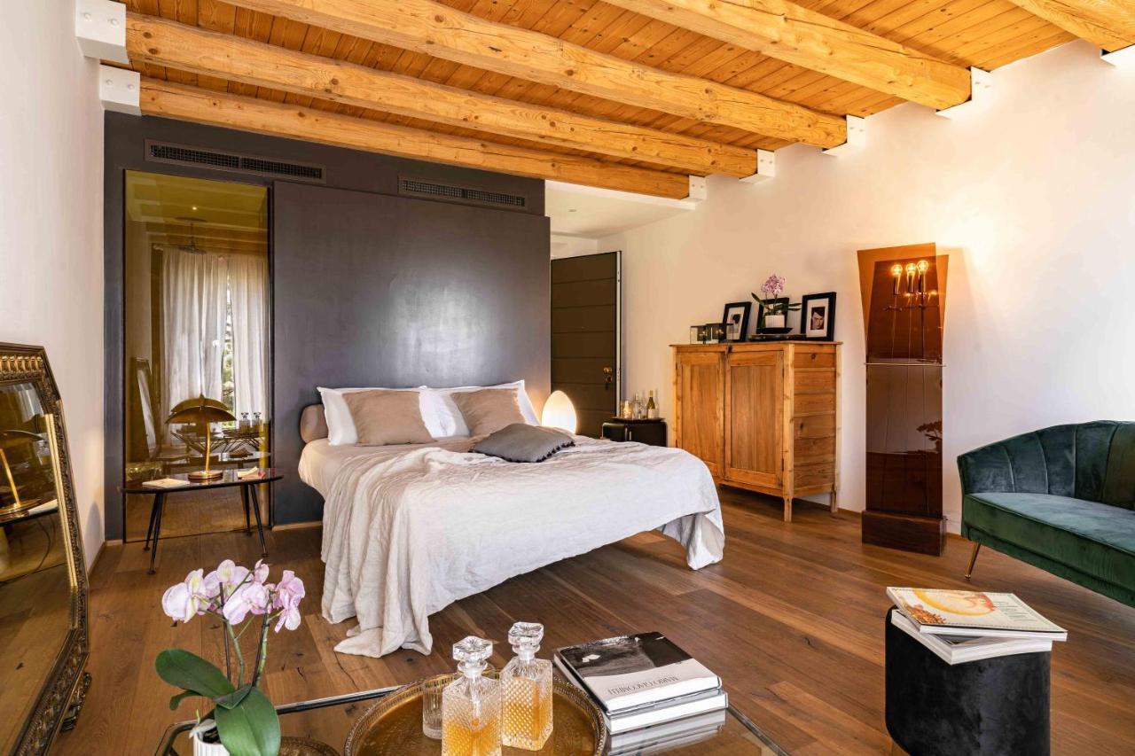 Casavostra - Ambience Suites Ostra Vetere Exterior photo