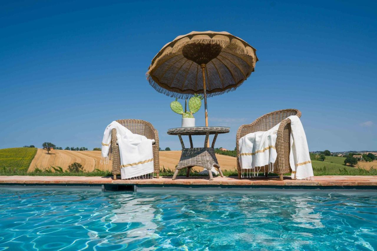Casavostra - Ambience Suites Ostra Vetere Exterior photo