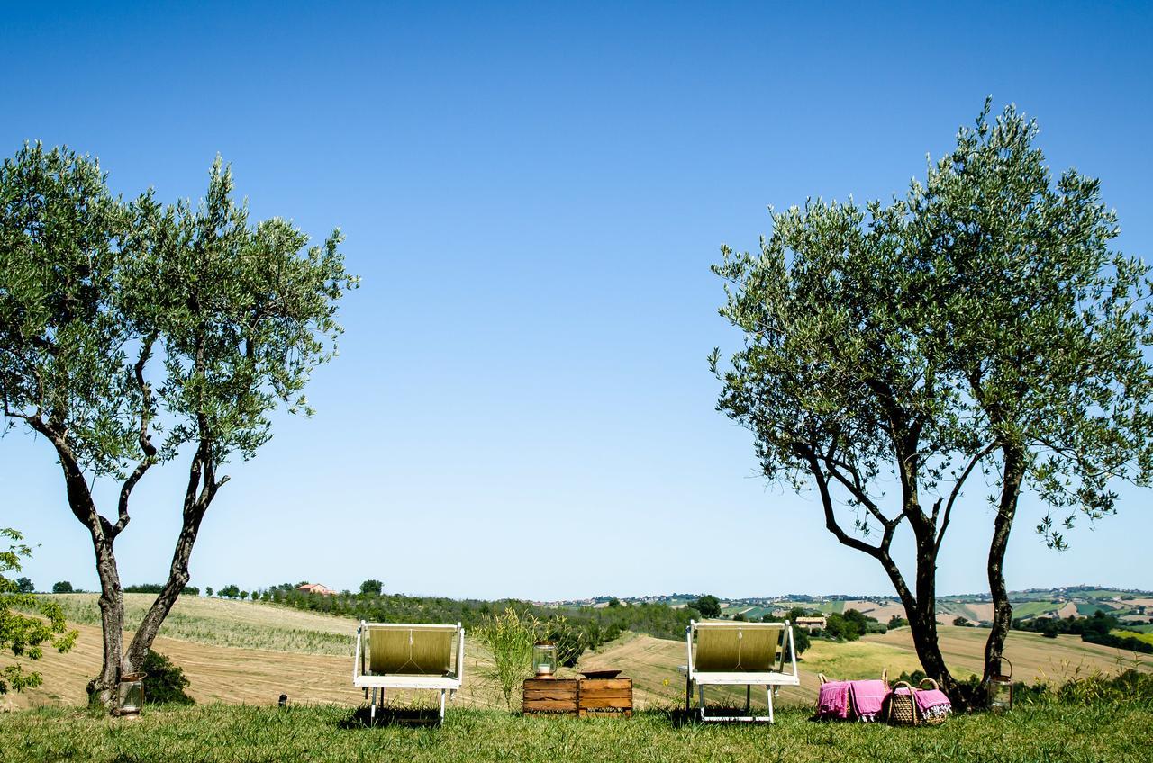 Casavostra - Ambience Suites Ostra Vetere Exterior photo
